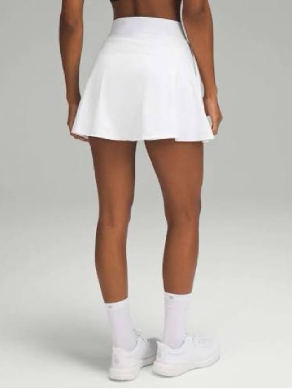 lululemon athletica v-waist mid-rise White Tennis Skort size 2 - Picture 2 of 5